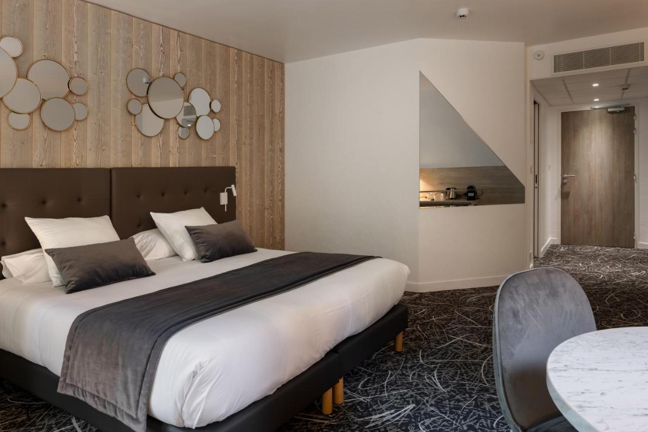 Logis Hotel Parenthese, Restaurant & Spa Chille Ngoại thất bức ảnh