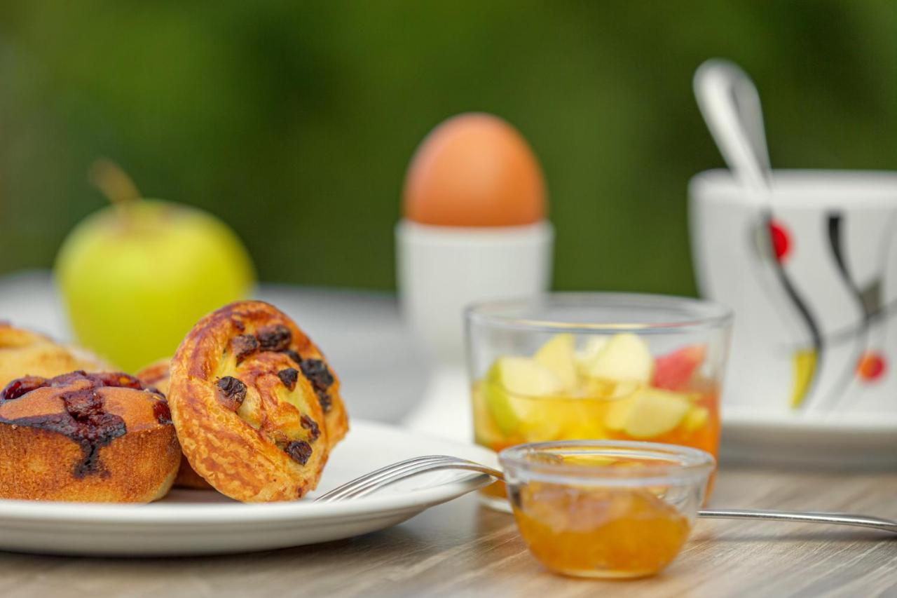 Logis Hotel Parenthese, Restaurant & Spa Chille Ngoại thất bức ảnh
