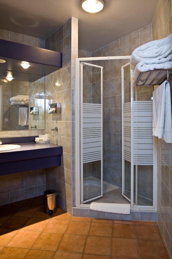 Logis Hotel Parenthese, Restaurant & Spa Chille Ngoại thất bức ảnh