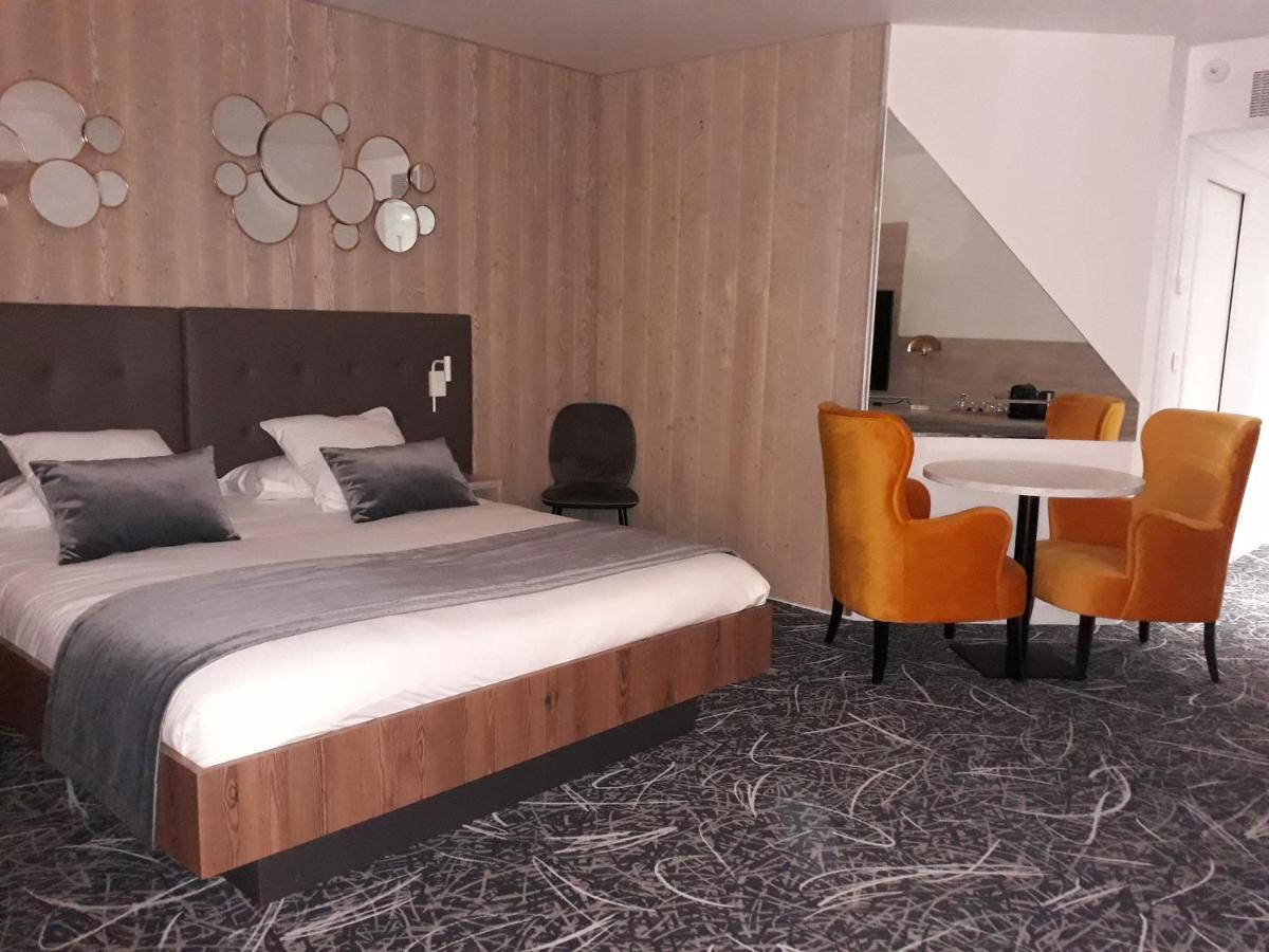 Logis Hotel Parenthese, Restaurant & Spa Chille Ngoại thất bức ảnh
